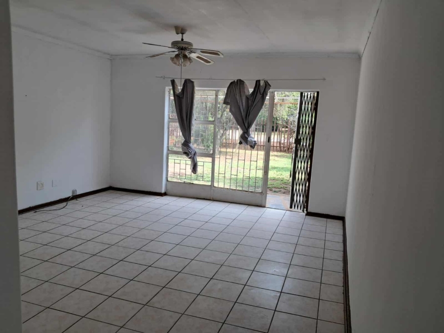 2 Bedroom Property for Sale in La Hoff North West